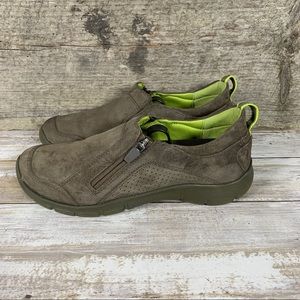 Clarks Leather Zip Back Slip Ons